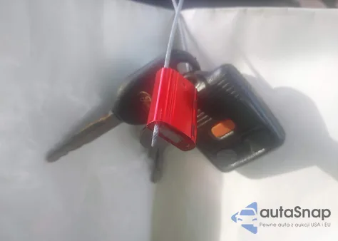 2002 Ford Explorer Sport Trac z USA, uszkodzony, nr VIN 1FMZU67E32UB66326